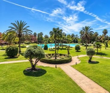 Estepona - Photo 4