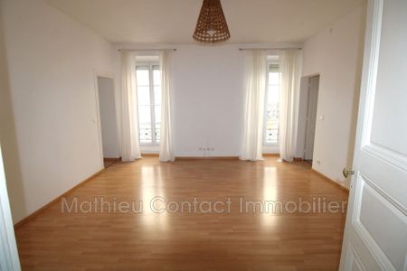 Ecusson, Location appartement 5 pièces 124 m² - Photo 5