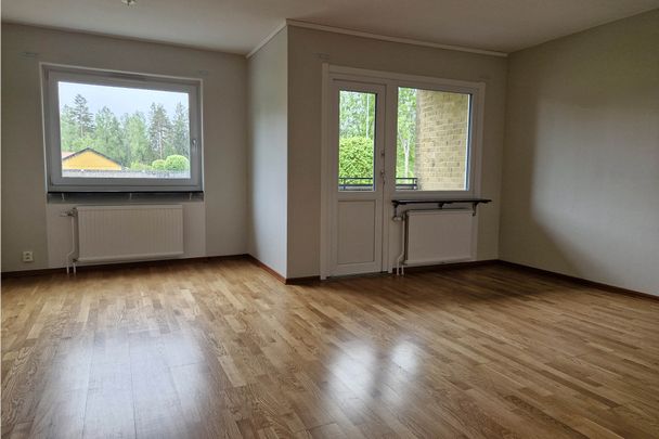 Hovslagaregatan 11 A - Photo 1