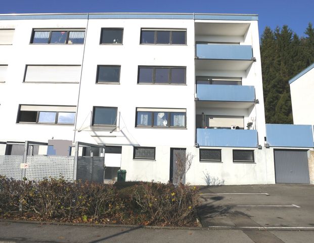 Frisch renoviert: einziehen und wohlfühlen! - Photo 1