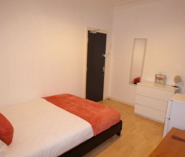 Student Accommodation, 10 Sibthorp Street, Lincoln, Lincolnshire, L... - Photo 2