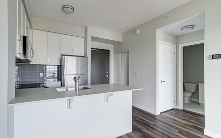 For Lease - 15 Queen Street Unit# 908, Hamilton, Ontario - Photo 4