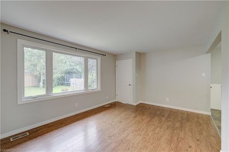 For Lease - 188 Burnside Drive Unit# Unit 3, London East, Ontario - Photo 4