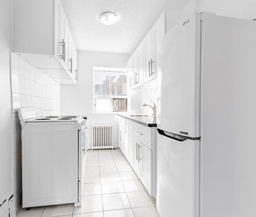 For Lease - 1243 Broadview Avenue Unit# 306, Toronto, Ontario - Photo 1