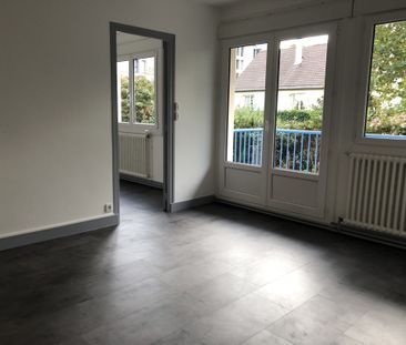 Location Appartement 3 pièces 58m² COUTANCES 50200 - Photo 1