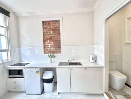 Modern Living in the Iconic 'Astoria' Building - Photo 2