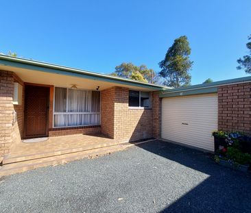 Privately Positioned Villa - Photo 5