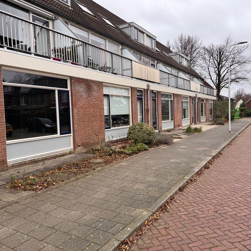 Begane grond appartement met buitenruimte - Photo 2