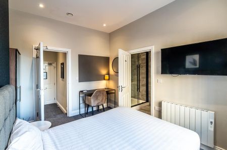 Studio to rent - Photo 2