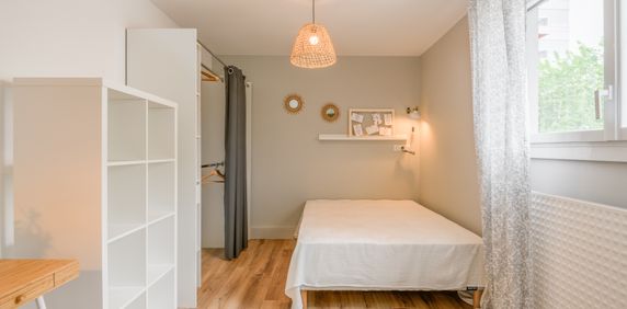 LIBERATION BE Roommate 5 Bedrooms at Le Bouscat - Photo 2