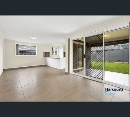 8 Marine Way, Jordan Springs, NSW 2747 - Photo 2