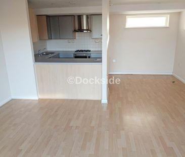 2 bed to rent in Star Hill, Rochester, ME1 - Photo 2