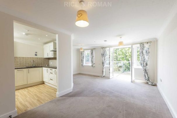 1 bedroom retirement property to rent - Photo 1