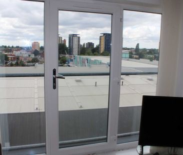 Ladywell Point, Salford - Photo 2