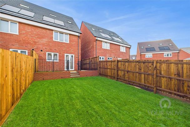 3 bedroom semi-detached house to rent - Photo 1