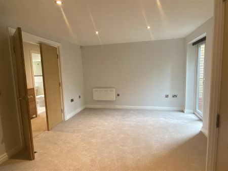 2 bedroom apartment to rent - Photo 2