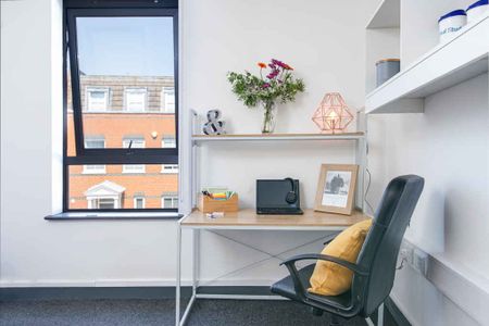 Platinum Studio - Photo 4