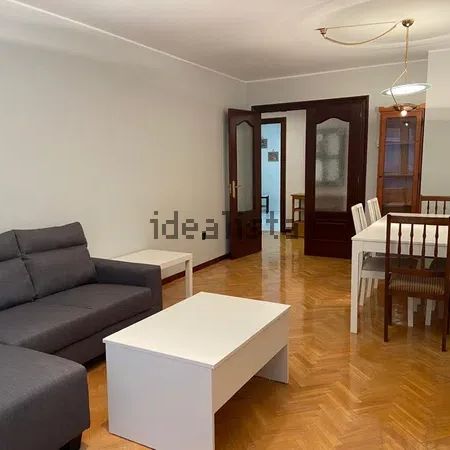 Alquiler de piso en Calle León XIII, 4 - Photo 1