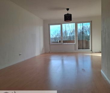 M 20 BURGLESUM -gepflegte großzügige 3 Zimmerwohnung mit 2 Balkonen... - Photo 3