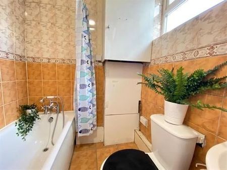 Room in a Shared Flat, Newham Way, E16 - Photo 2