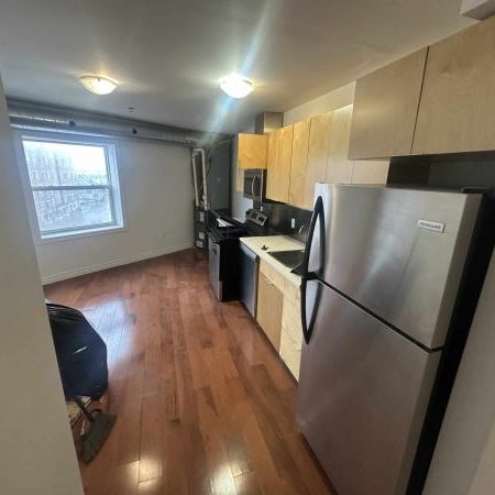 720 Princess St, Unit 404, Kingston, ON - Photo 1