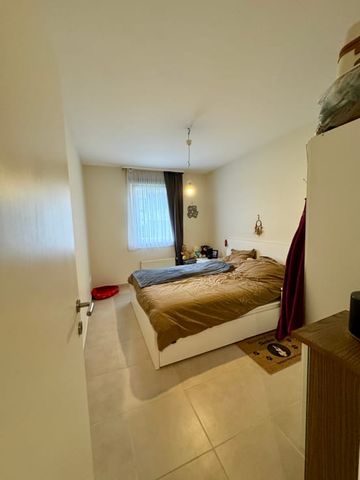 Appartement te huur - Foto 3