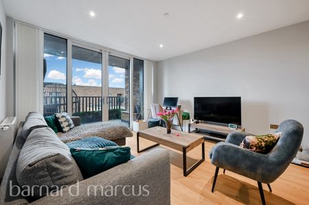 Summerstown, London - Photo 3