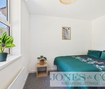 5 bedroom terraced house to rent - Photo 3