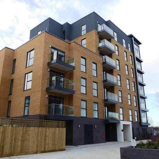 Montagu House, Padworth Avenue, Reading, RG2 - Photo 1