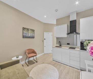 1 bedroom flat to rent - Photo 4