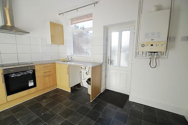 2 bedroom terraced house to rent - Photo 1