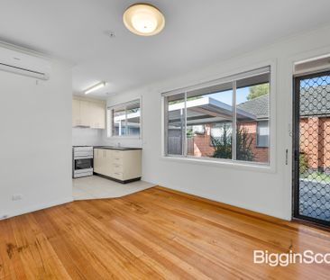 Close to all amenities - Photo 3