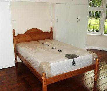 6 bedroom house to rent - Photo 4