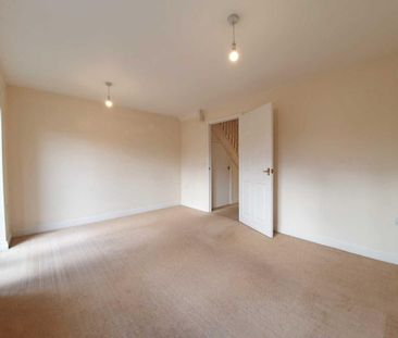 2 bedroom end of terrace house to rent - Photo 1