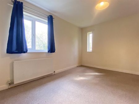 High Street, Rawmarsh - Photo 4