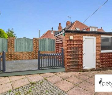 Newlands Avenue, Tunstall, Sunderland, SR3 - Photo 1
