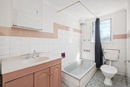 43 May Street, St Peters NSW 2044 - House For Rent | Domain - Photo 5