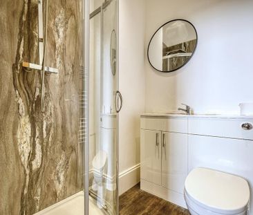 2 bedroom flat to rent - Photo 3