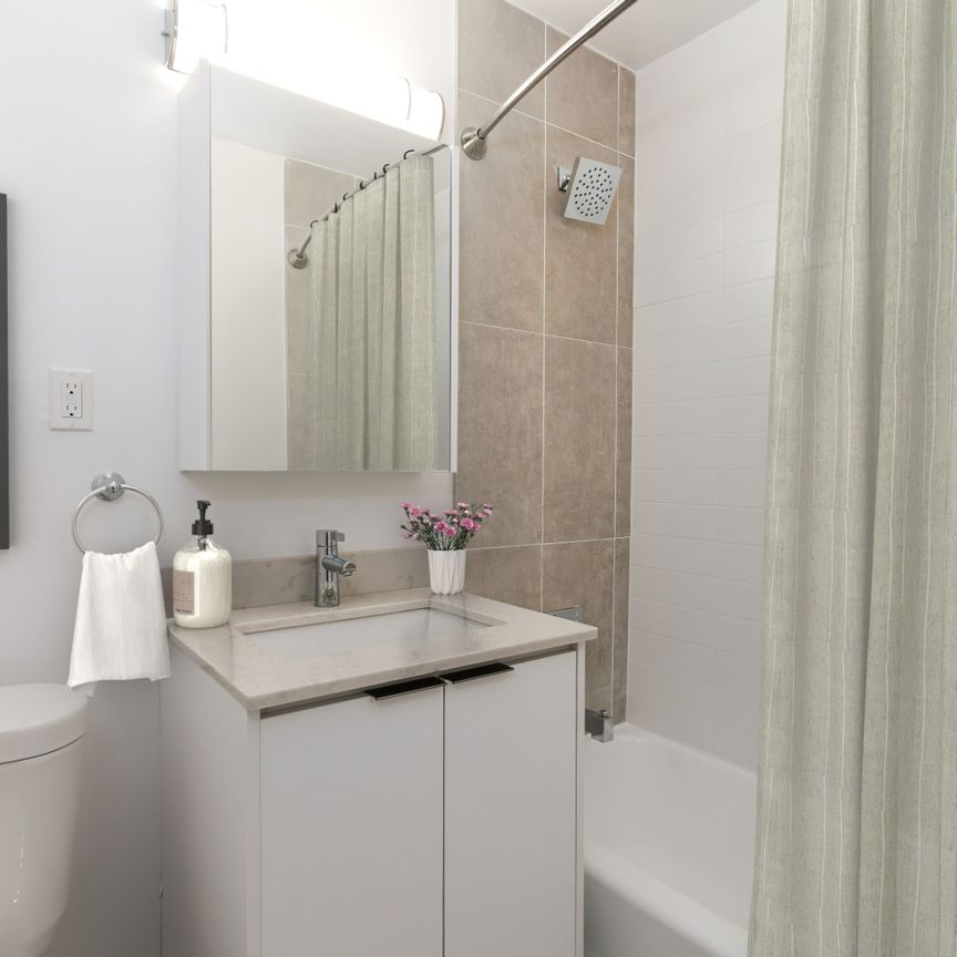 For Lease - 49 Glen Elm Avenue Unit# 303, Toronto, Ontario - Photo 1