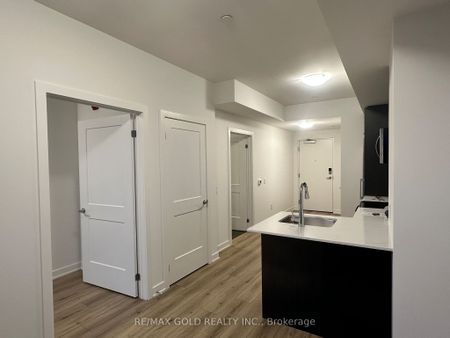 For Lease - 312 Erb Street Unit# 605, Waterloo, Ontario - Photo 4