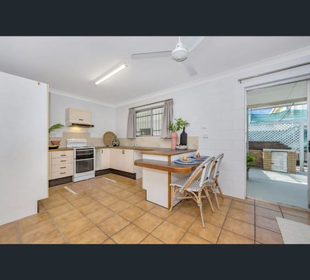 20 Rossato Crescent, Rasmussen, Qld 4815 - Photo 5