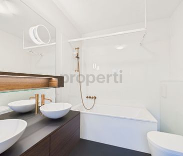 Beautiful, historic 3.5-room apartment in Zunzgen, modern with high... - Foto 5