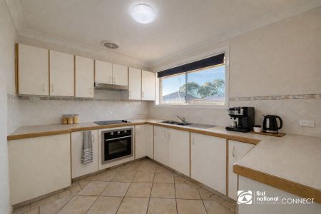 Spacious Family Home - Photo 5