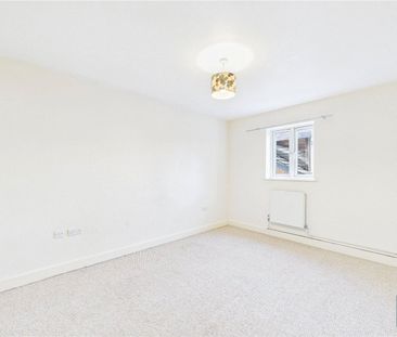 Hackett Place, Hilperton, Trowbridge, BA14 - Photo 4