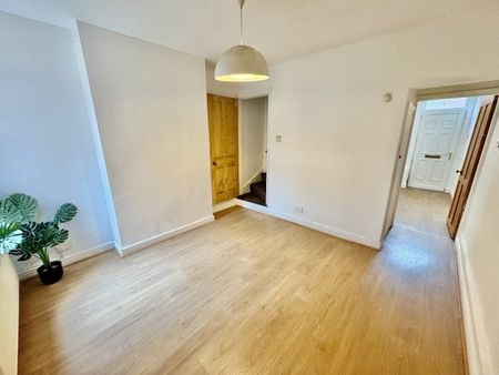 Reigate Road, Basford, Property for rent - Photo 5