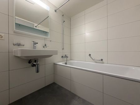 Appartement de 3,5 pièces traversant dans le quartier de l'Asse - Photo 5