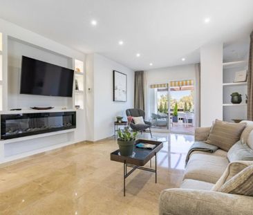 3 room luxury Duplex for rent in Marbella, Spain - Photo 5