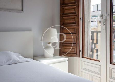 Luxury Apartment for rent in Madrid, Autonomous Region of Madrid - Photo 2