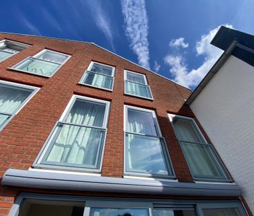 Te huur: Huis Schuttevaerkade in Dordrecht - Photo 1