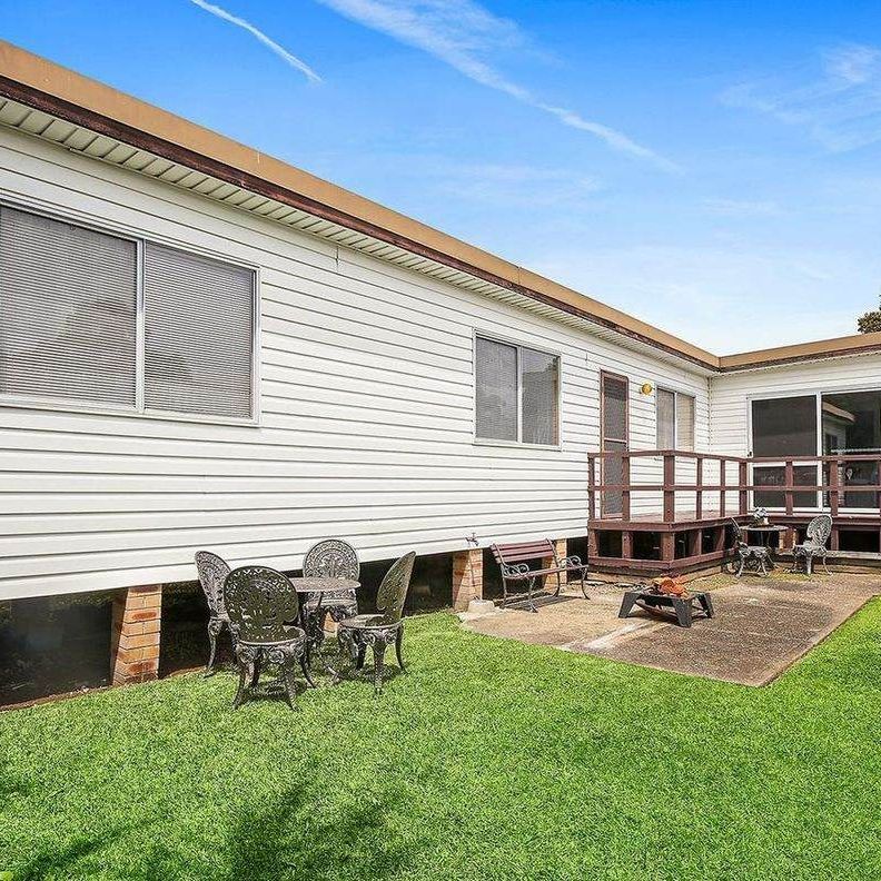 37 Shamrock Street, Smithfield, NSW 2164 - Photo 1